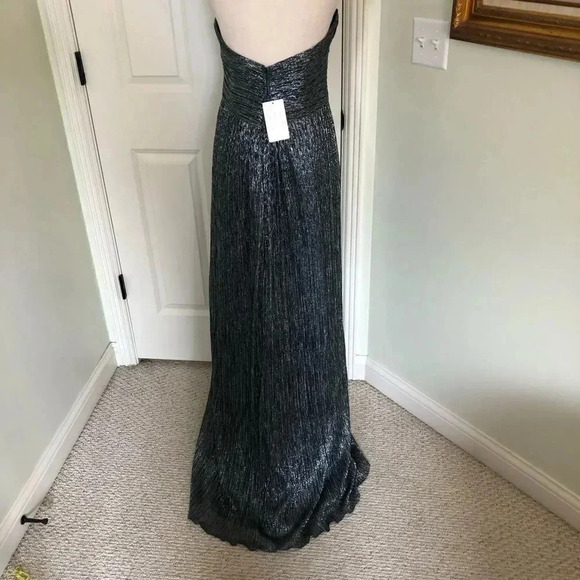 𝅺New Allure Bridals black, silver long matalic strapless mod gown size 6/8 - Picture 1 of 14